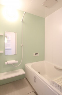 【浴室】 | 茂呂貸家 | 追い焚き付きの一坪バス