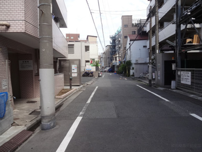 【周辺】 | マリオン鶯谷第2 | マリオン鶯谷第２　物件前　閑静な住宅街で静かな環境です！