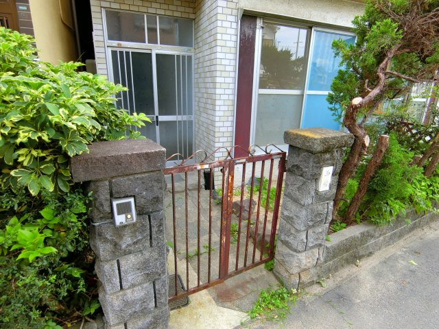 Ｒｅ－Ｈｏｍｅ高松のエントランス