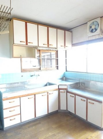 江崎貸家のキッチン