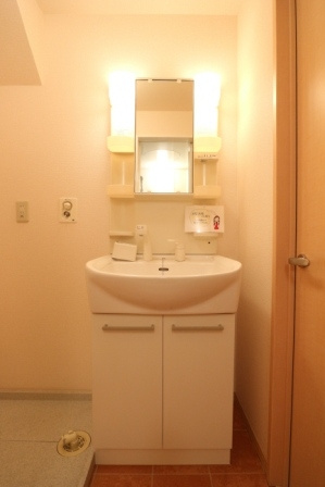 コンフォールＫの独立洗面台