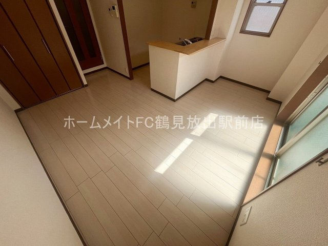 メイト鶴見の洋室