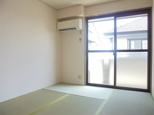 リヴィエールⅡの和室