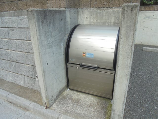 リヴィエールⅡのその他共用部分|ゴミ置き場