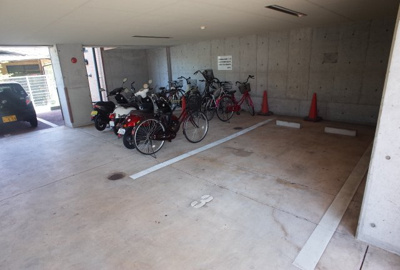 【その他共用部分】 | ラッフィナート有瀬 | 駐輪場