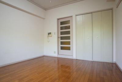 【居間・リビング】 | ラッフィナート有瀬 | 居室別アングル