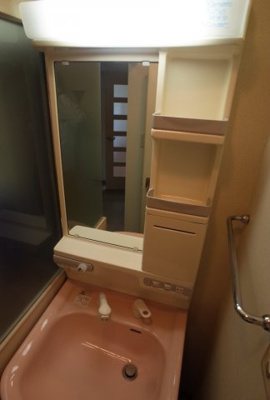 【独立洗面台】 | ラッフィナート有瀬 | シャンプー＆ドレッサー