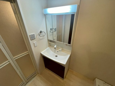 【独立洗面台】 | ラ・ルーチェ