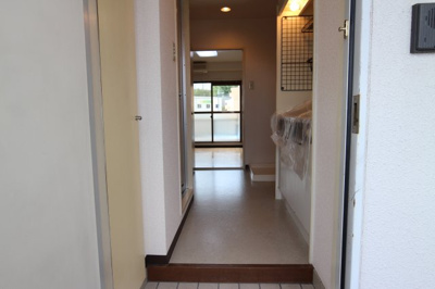 【玄関】 | サンシャ２ | 玄関