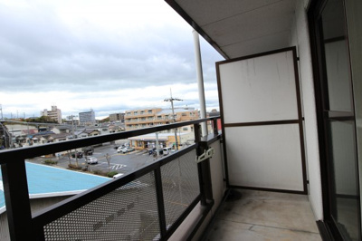 【バルコニー】 | サンシャ２ | バルコニー