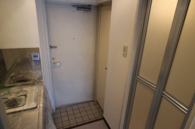 【その他】 | サンシャ２ | 玄関別角度