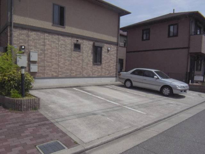 【駐車場】 | ボナール白水 | 駐車場
