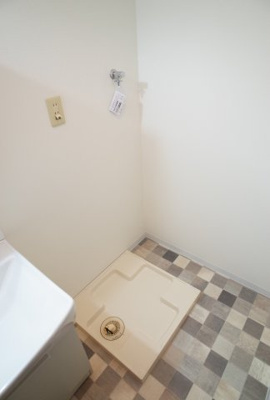 【その他】 | クレール松の内 | 洗濯機置場