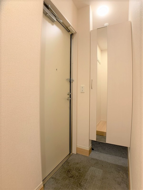 プラネージュⅡの玄関