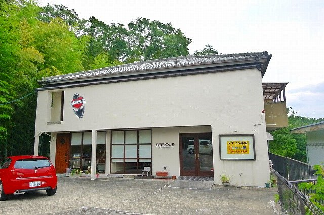 佐保台店舗の外観