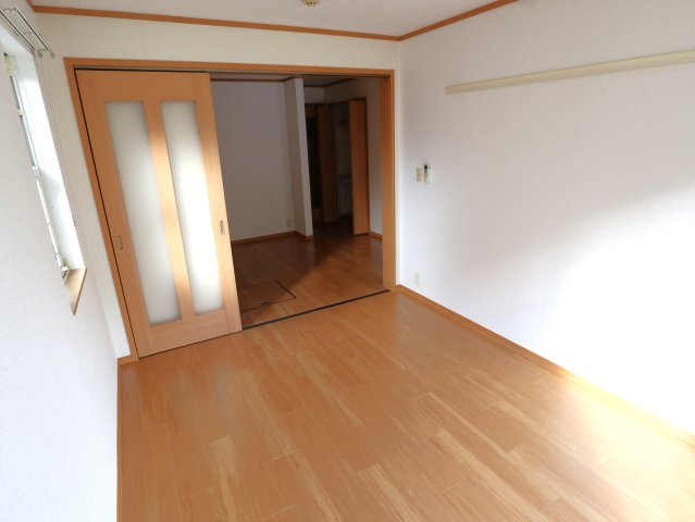 ヴェル　フォーレの居間・リビング