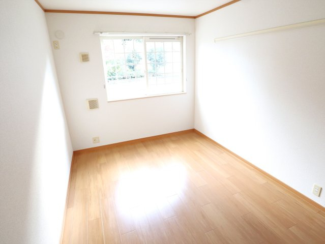 ヴェル　フォーレの洋室