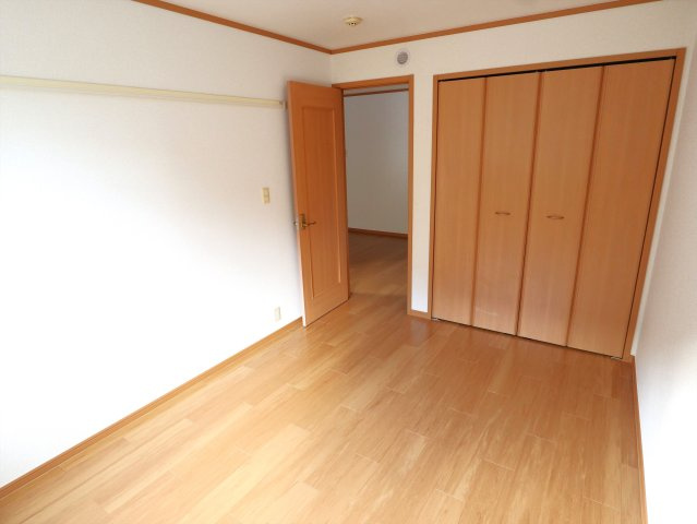 ヴェル　フォーレの洋室