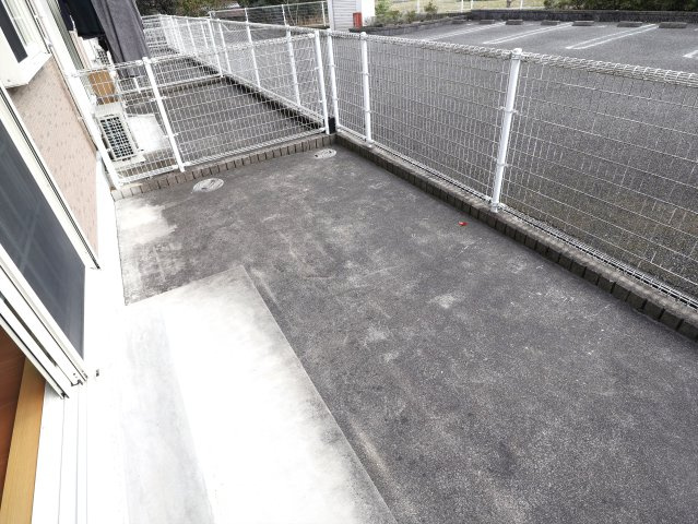 ヴェル　フォーレのバルコニー