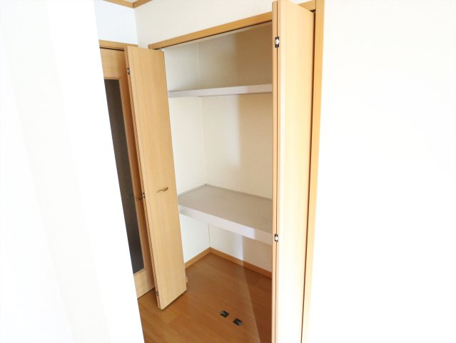 ヴェル　フォーレの収納