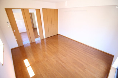 【洋室】 | シャルマン御屋敷通