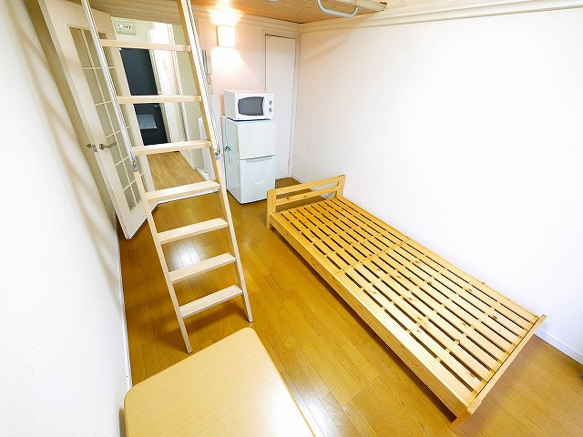 桜井第6マンションの洋室|個人の部屋や寝室として使える洋室です