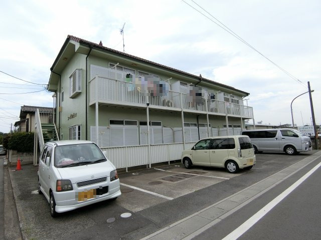 コーポルピナスの外観