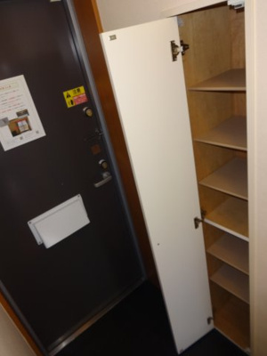 【玄関】 | イーストウィンド