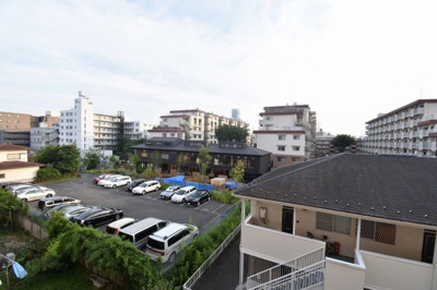 【展望】 | 大倉山第二コーポラスD棟 | 4階部分からの眺望♪