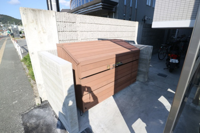 【その他】 | Falke・Ehre