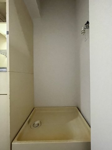 ネオハイツ天神の設備|ネオハイツ天神（1R）室内洗濯機置場