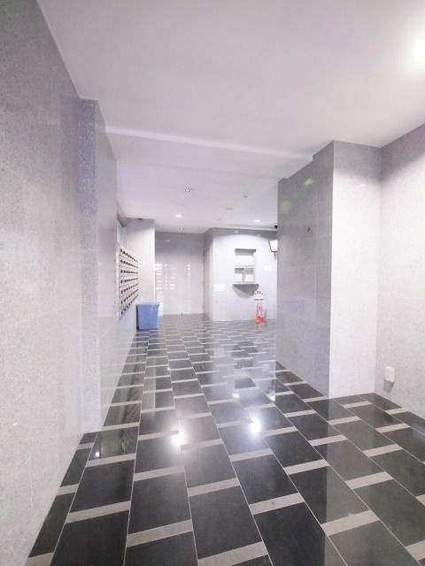 アイセレブ薬院のエントランス|アイセレブ薬院(2K）