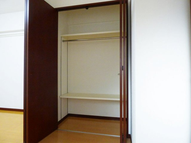 アイセレブ薬院の収納|アイセレブ薬院(2K）
写真は別号室です