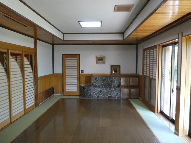 【居間・リビング】