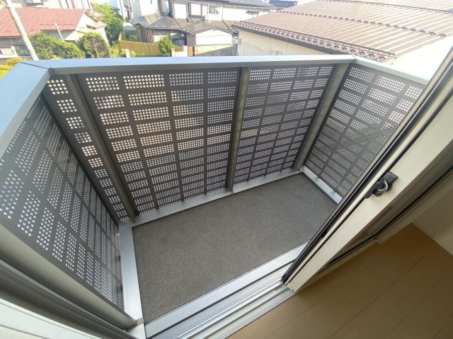 ノベルのバルコニー