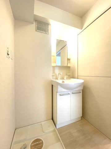 ノベルの独立洗面台