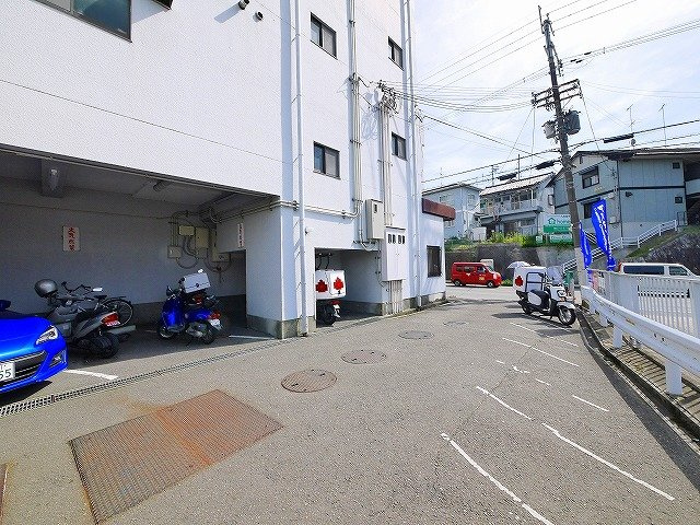 グレイスホンダの駐車場|駐車場です