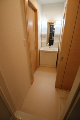 【洗面所】 | シェーネ康