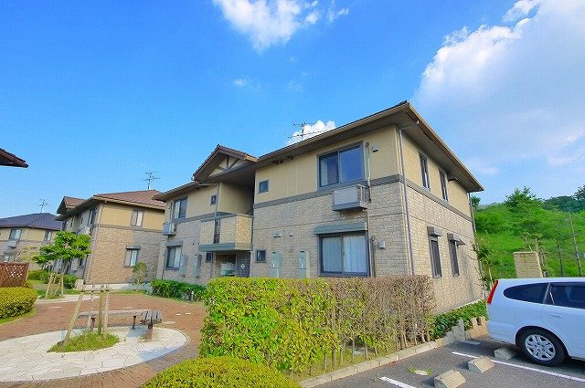 リビングタウン学研都市Cの外観|外観もきれいです