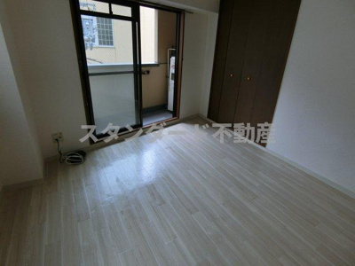 【洋室】 | メゾン・ド・ヴィレしうん福島