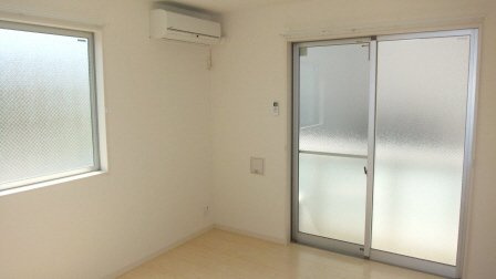 リブリ・ＭＩＹＡＢＩの居間・リビング|ワンルームタイプのお部屋です！