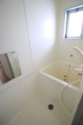 【浴室】 | 東泉ヶ丘ハイツ