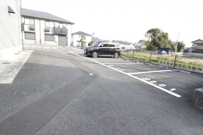 【駐車場】 | コスモスＢ棟