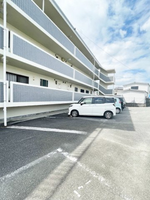 【駐車場】 | パストラルGOTO