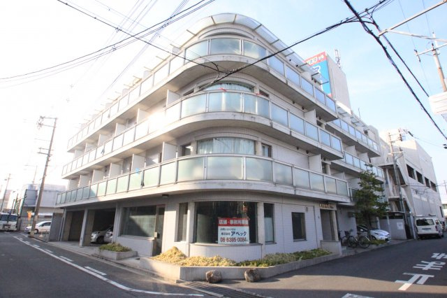 カサデルチルコの外観