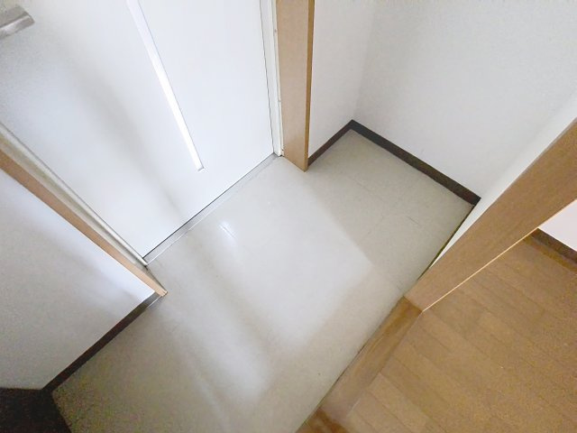 ハイデンスニーズの玄関