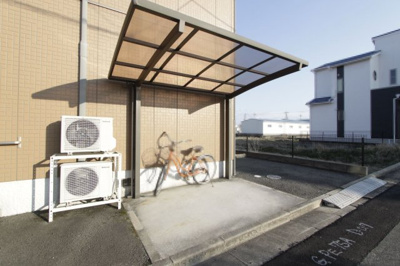 【その他共用部分】 | フォンティーヌⅡ | 駐輪場です