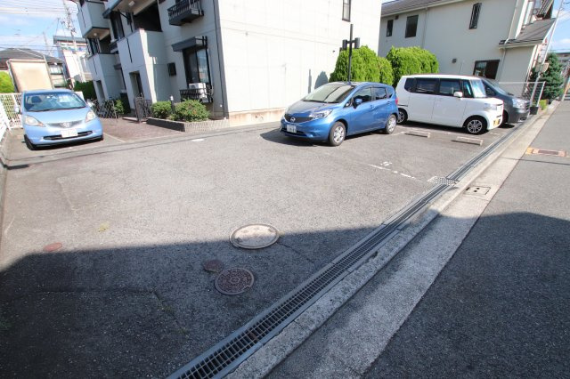 【駐車場】 | クレスト想