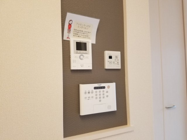 シエル　エトワールＡのセキュリティ|顔が見れるＴＶモニターホン　（別部屋の写真）