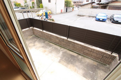 【庭】 | アドゥニスハイツＣ棟 | １Ｆのみ